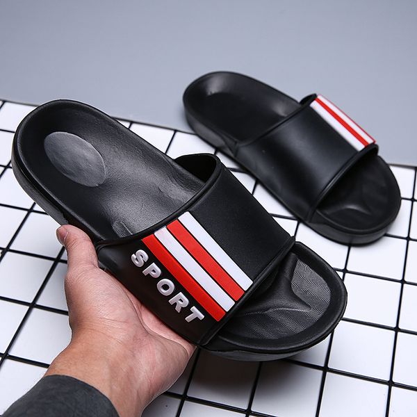2021 summer new mens sandals and slippers casual fashion simple and comfortable wear-resistant non-slip mens slippers40-45, Black
2021 summer new mens sandals and slippers casual fashion simple and comfortable wear-resistant non-slip mens slippers40-45, Black