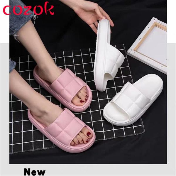 light flat woman fluffy slippers fashion platform sandals women comfort home soft women's beach shoes b18, Black
light flat woman fluffy slippers fashion platform sandals women comfort home soft women's beach shoes b18, Black