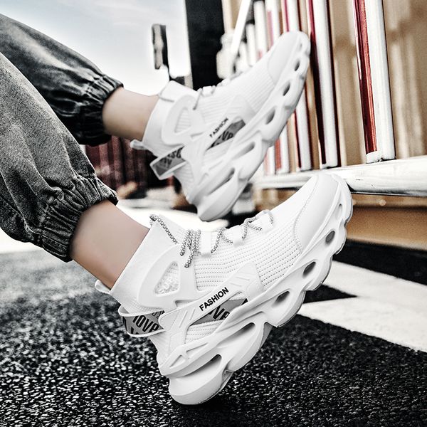 2021 men running shoes black yellow white fashion mens trainers breathable sports sneakers size 39-46 wc, White;red
2021 men running shoes black yellow white fashion mens trainers breathable sports sneakers size 39-46 wc, White;red