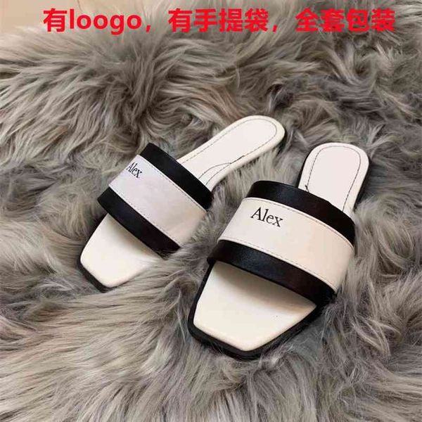 wholesale cqueen women's letter color matching one line summer wear slippers fashion flat bottomed holiday beach luxurysss designersss, Black
wholesale cqueen women's letter color matching one line summer wear slippers fashion flat bottomed holiday beach luxurysss designersss, Black
