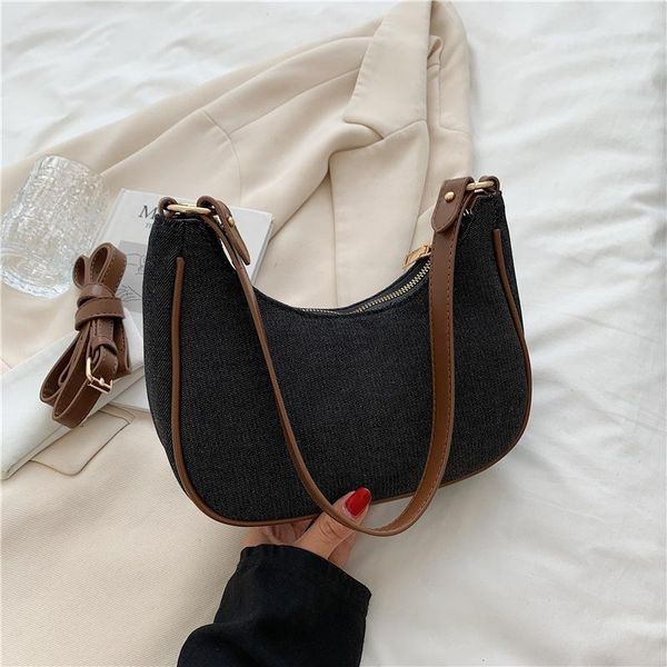 evening bags fashion texture shoulder bag 2021 niche design women's messenger simple casual one-shoulder armpit
evening bags fashion texture shoulder bag 2021 niche design women's messenger simple casual one-shoulder armpit