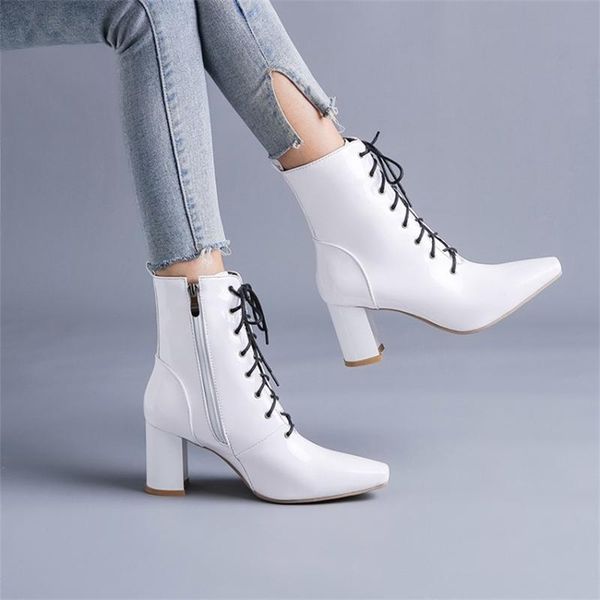 boots autumn and winter 2021 high heeled fashion simple versatile solid lace up short large 34-43 women's, Black
boots autumn and winter 2021 high heeled fashion simple versatile solid lace up short large 34-43 women's, Black