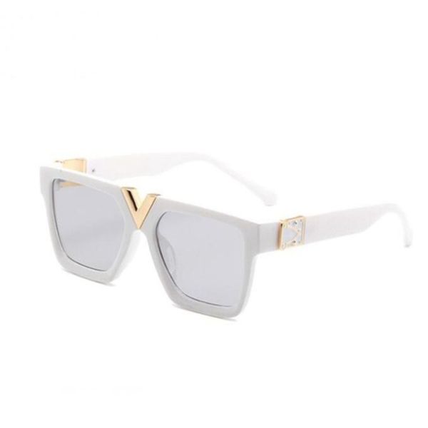 2022designer sunglasses men women classical sun glasses aviator model lenses double bridge design suitable fashion beach driving fishing eye, White;black
2022designer sunglasses men women classical sun glasses aviator model lenses double bridge design suitable fashion beach driving fishing eye, White;black