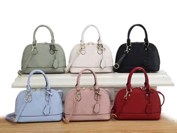 handbag shoulder bags crossbody bags alma bb fashion womenbag chain messenger bag leather handbags shell wallet purse lady cosmeticbags
handbag shoulder bags crossbody bags alma bb fashion womenbag chain messenger bag leather handbags shell wallet purse lady cosmeticbags