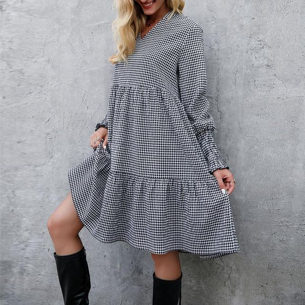 casual dresses autumn v neck plaid dress women's loose plus size long sleeve a line 2021 ladies party holiday sundress, Black;gray
casual dresses autumn v neck plaid dress women's loose plus size long sleeve a line 2021 ladies party holiday sundress, Black;gray