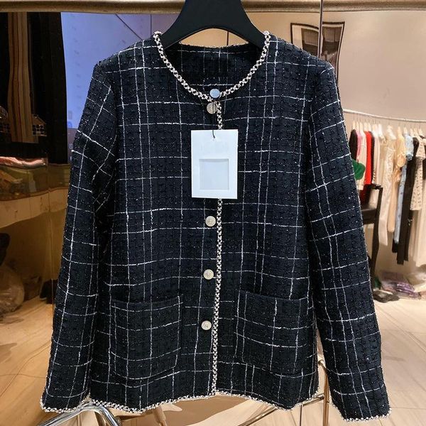 women's jackets 2021 fashion sequins hand-crochet border soft tweed jacket women puff shoulder hook-button camellia outerwear la, Black;brown
women's jackets 2021 fashion sequins hand-crochet border soft tweed jacket women puff shoulder hook-button camellia outerwear la, Black;brown