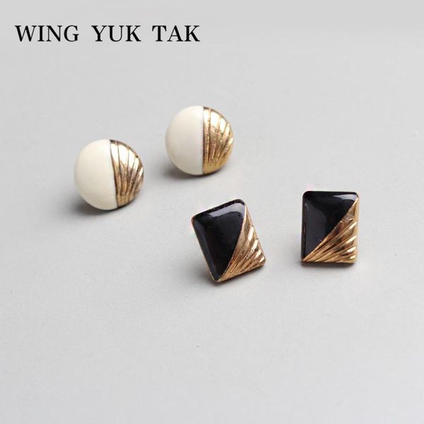 stud wing yuk tak 2pair/set fashion korean small earrings for women vintage exquisite geometric enamel party jewelry, Golden;silver
stud wing yuk tak 2pair/set fashion korean small earrings for women vintage exquisite geometric enamel party jewelry, Golden;silver