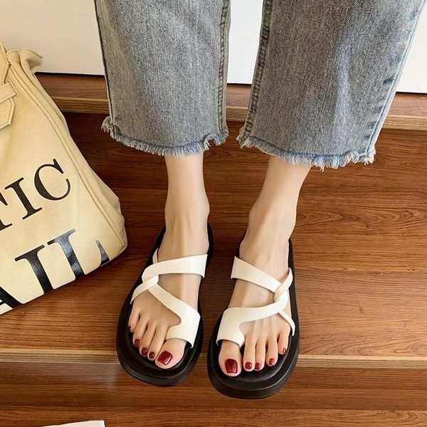 slippers 2021 summer women clip-toe slides fashion flat platform sandals female outdoor casual flip flops beach shoes, Black
slippers 2021 summer women clip-toe slides fashion flat platform sandals female outdoor casual flip flops beach shoes, Black