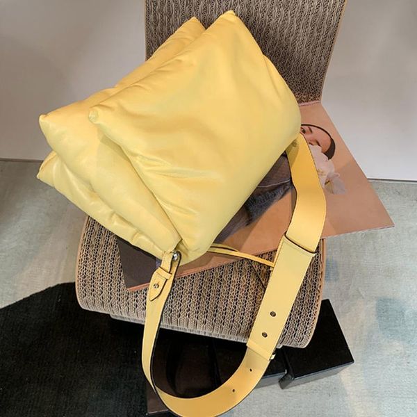 evening bags padded women crossbody designer pillow shoulder bag luxury pu space cotton messenger puffy winter 2021
evening bags padded women crossbody designer pillow shoulder bag luxury pu space cotton messenger puffy winter 2021