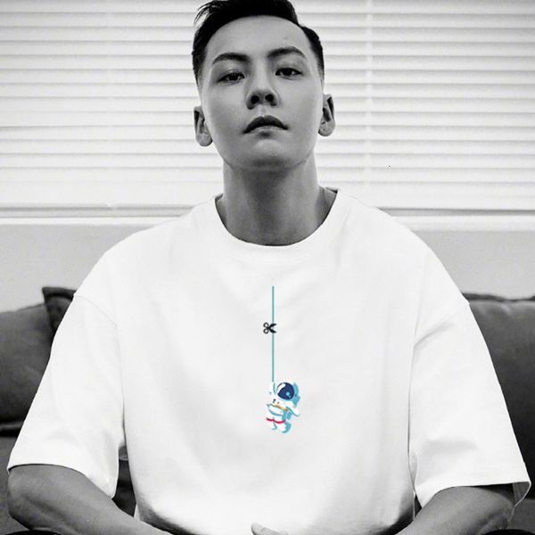 men's t shirts short t-shirt 2021 summer half sleeve loose round neck national fashion astronaut top, White;black
men's t shirts short t-shirt 2021 summer half sleeve loose round neck national fashion astronaut top, White;black