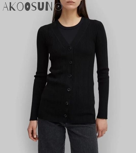 women's knits & tees white black wool blend vezzani cardigan jersey v-neck front button up long sleeves fitted sweater jacket woman 202
women's knits & tees white black wool blend vezzani cardigan jersey v-neck front button up long sleeves fitted sweater jacket woman 202