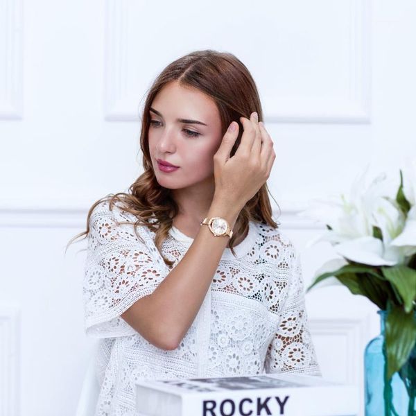 wristwatches drop women fashion watch rose gold dress watches ladies quartz, Slivery;brown
wristwatches drop women fashion watch rose gold dress watches ladies quartz, Slivery;brown
