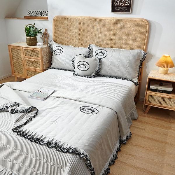 bedding sets korean solid quilt set cotton size 3pcs 245x250cm bed sheet with embroidered lace wedding home decor
bedding sets korean solid quilt set cotton size 3pcs 245x250cm bed sheet with embroidered lace wedding home decor