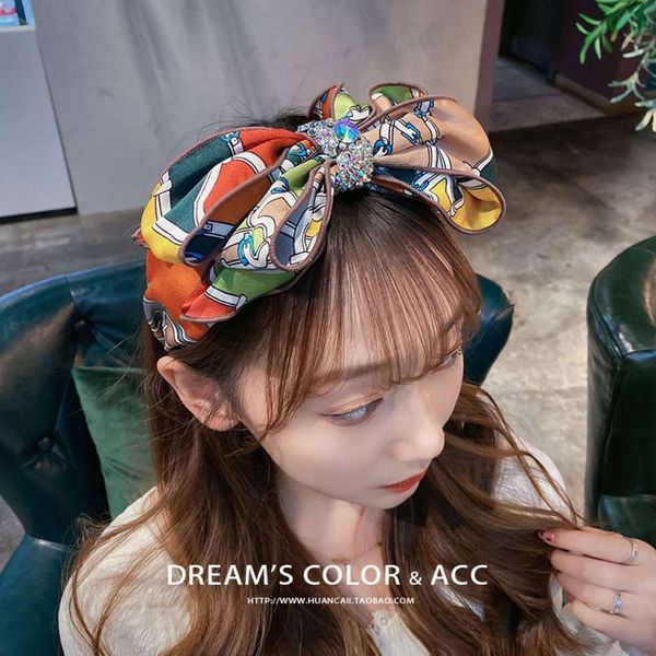b19452021 hairband fashion printing exaggerated bow show face thin hairpin inlaid with diamond summer headband, Silver
b19452021 hairband fashion printing exaggerated bow show face thin hairpin inlaid with diamond summer headband, Silver