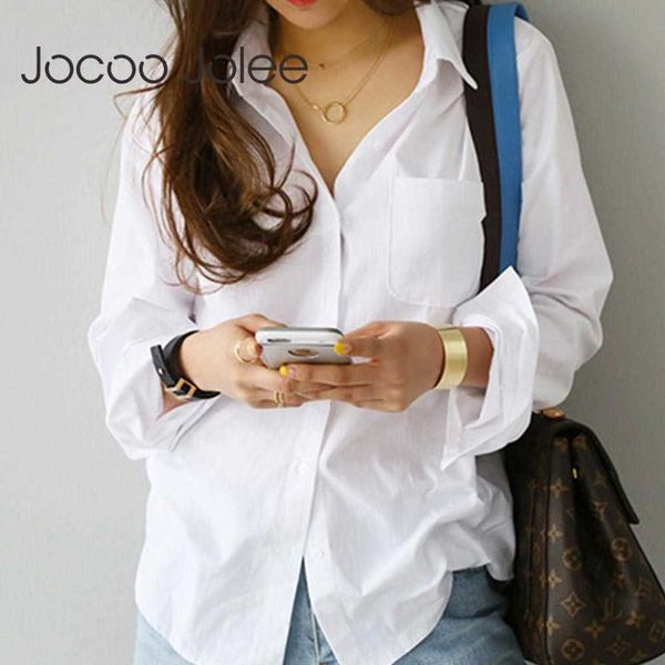 spring one pocket women white shirt female blouse long sleeve casual turn-down collar ol style women loose blouses 210619
spring one pocket women white shirt female blouse long sleeve casual turn-down collar ol style women loose blouses 210619
