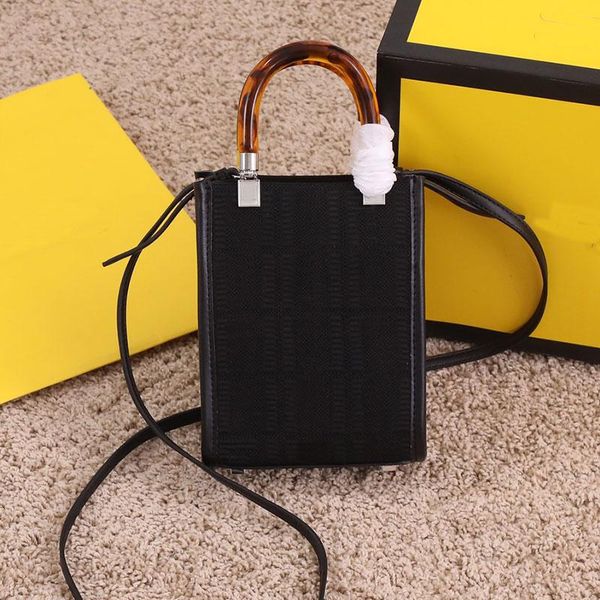 luxury saddle crossbody fendyity bags for womens multicolor handbag designer sling baguette the tote bag shoulder purses woman 7a fends wall
luxury saddle crossbody fendyity bags for womens multicolor handbag designer sling baguette the tote bag shoulder purses woman 7a fends wall