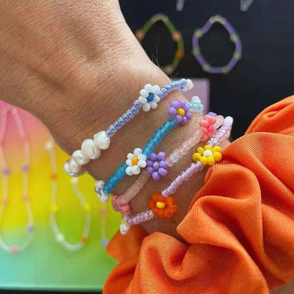 beaded, strands lady fashion small daisy flower bracelets for women korean fresh beaded layer strand accessories jewelry party, Black
beaded, strands lady fashion small daisy flower bracelets for women korean fresh beaded layer strand accessories jewelry party, Black