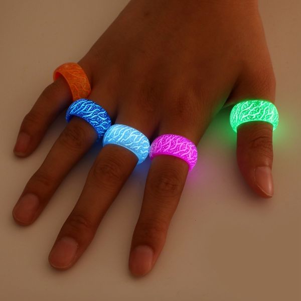 glowing luminous glow ring in the dark jewelry decoration personality rings for women men k2, Silver
glowing luminous glow ring in the dark jewelry decoration personality rings for women men k2, Silver