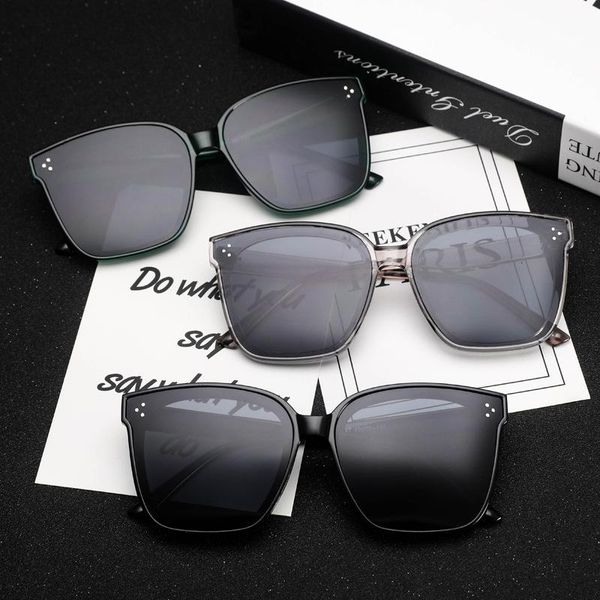 sunglasses polarized glasses, men wear big loud face, tiktok, sunglasses, uv protection., White;black
sunglasses polarized glasses, men wear big loud face, tiktok, sunglasses, uv protection., White;black
