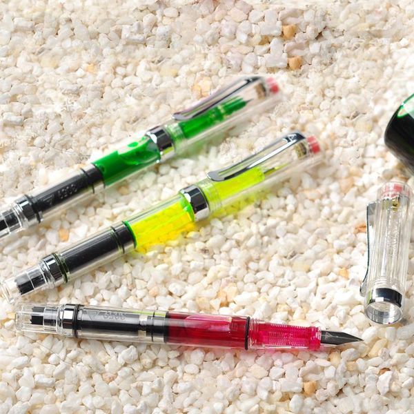 fountain pens plastic transparent pen f/ef nib 0.5mm hooded 0.38mm colorful ink school office supplies
fountain pens plastic transparent pen f/ef nib 0.5mm hooded 0.38mm colorful ink school office supplies