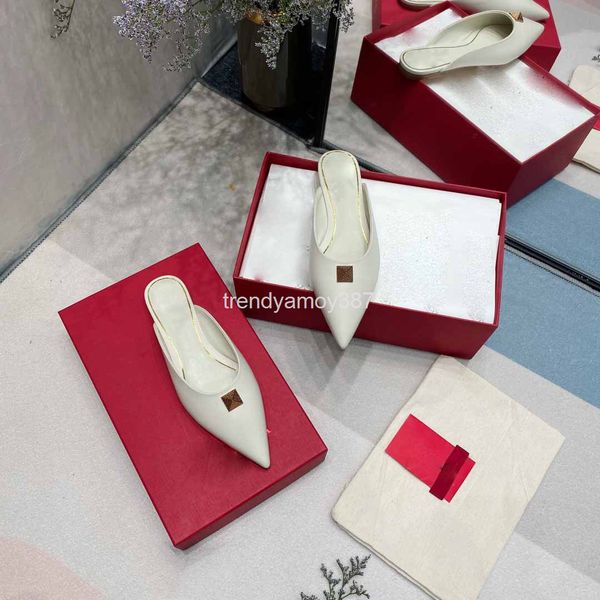 slippers summer pointed baotou semi slippers women wear fashion temperament rivet sandals, Black
slippers summer pointed baotou semi slippers women wear fashion temperament rivet sandals, Black