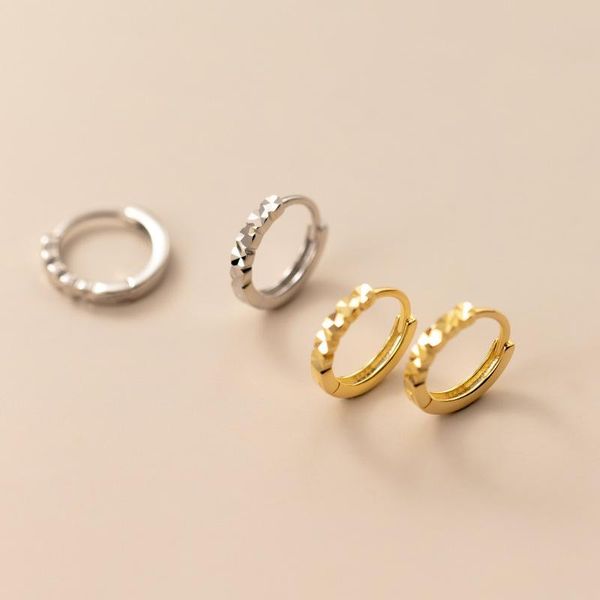 hoop & huggie solid 925 sterling silver small earrings for women teen girls cute simple earings fashion jewelry 2021 drop, Golden;silver
hoop & huggie solid 925 sterling silver small earrings for women teen girls cute simple earings fashion jewelry 2021 drop, Golden;silver