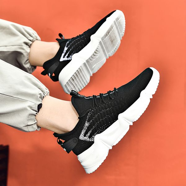 2021 mens fashion sneakers black joker simple mesh breathable round head comfortable plus size leisure shoes 39-44
2021 mens fashion sneakers black joker simple mesh breathable round head comfortable plus size leisure shoes 39-44