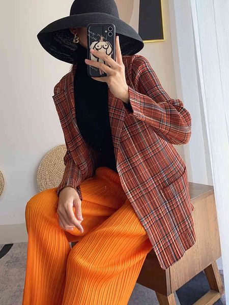 dresses miyake folds long sleeve lattice turndown collar double breasted suit coat layer coatin stock, White
dresses miyake folds long sleeve lattice turndown collar double breasted suit coat layer coatin stock, White