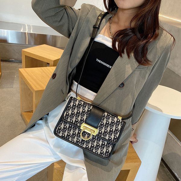 purses women's new fashion high sense embroidered small square flower mengtian bag messenger single shoulder bag handbag black friday
purses women's new fashion high sense embroidered small square flower mengtian bag messenger single shoulder bag handbag black friday