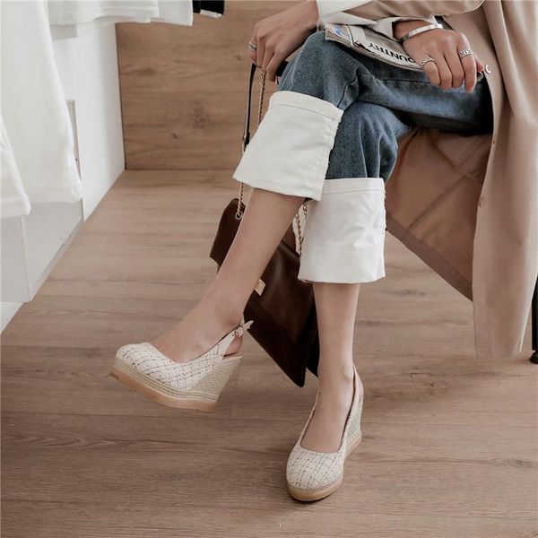 early spring 2021 japanese minimalist retro style wedge heel toe shoes sandals womens, Black
early spring 2021 japanese minimalist retro style wedge heel toe shoes sandals womens, Black