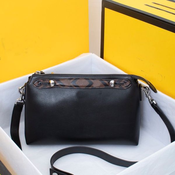 boston handbag purse large tote bag fashion letter genuine leather pillow hand bag removable adjustable shoulder strap bags wallet pocket
boston handbag purse large tote bag fashion letter genuine leather pillow hand bag removable adjustable shoulder strap bags wallet pocket