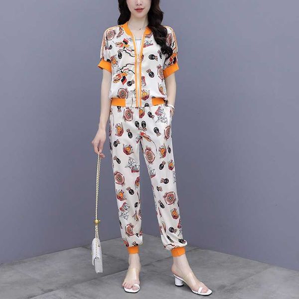 summer casual fashion sportswear suit short-sleeved female temperament goddess fan high-end western style two-piece 210531, White
summer casual fashion sportswear suit short-sleeved female temperament goddess fan high-end western style two-piece 210531, White