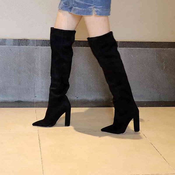 winter women's boots style pointed thick heel high heel over the knee boots solid color fashion plus size women's boots 210507, Black
winter women's boots style pointed thick heel high heel over the knee boots solid color fashion plus size women's boots 210507, Black