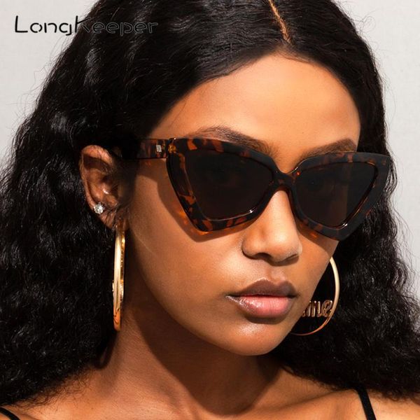 sunglasses vintage irregular butterfly shapes women's cat eye sun glasses feminino mirror leopard eyewear uv400, White;black
sunglasses vintage irregular butterfly shapes women's cat eye sun glasses feminino mirror leopard eyewear uv400, White;black