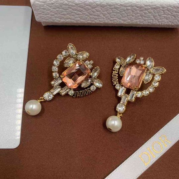 2021 new designer family's earrings, letter pearl super fairy 2021 ins star live earrings, Silver
2021 new designer family's earrings, letter pearl super fairy 2021 ins star live earrings, Silver