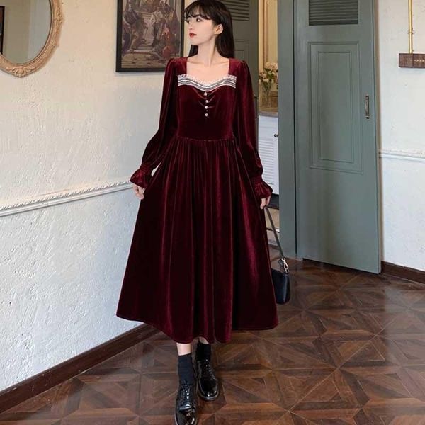french vintage velvet ladies dress one-piece elegant party holiday slim dresses 2021 winter women's long sleeves casual, Black;gray
french vintage velvet ladies dress one-piece elegant party holiday slim dresses 2021 winter women's long sleeves casual, Black;gray