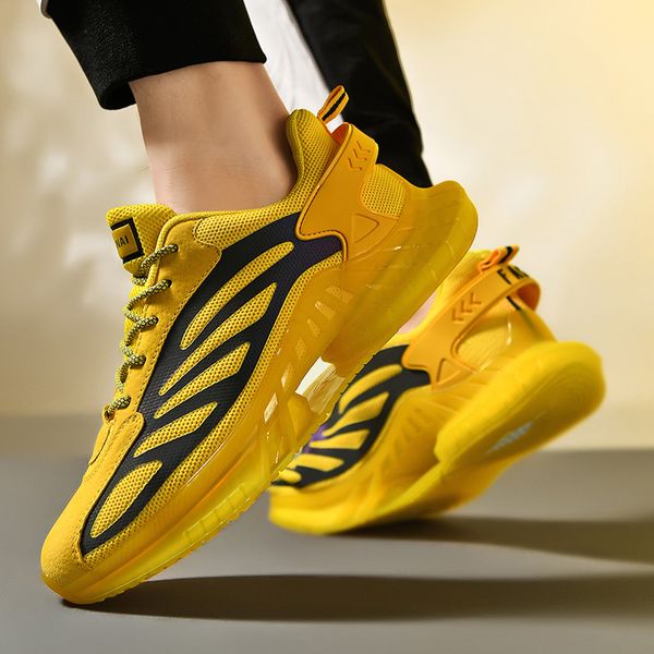 casual mens sports shoes flying woven trend fashion running shoes luminous reflective men shoes white vulcanized 2022 new
casual mens sports shoes flying woven trend fashion running shoes luminous reflective men shoes white vulcanized 2022 new
