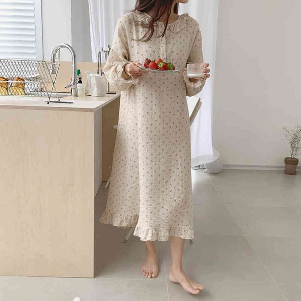 women's sleepwear autumn ruffle nightgown women cherry print sleep dress loose casual cute homewear long sleeve o-neck nightdress, Black;red
women's sleepwear autumn ruffle nightgown women cherry print sleep dress loose casual cute homewear long sleeve o-neck nightdress, Black;red