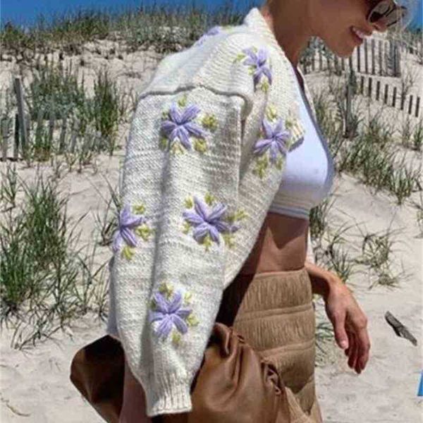 women's knits & tees kawaii flower embroidery knitted cardigan vintage sweater center buttons jumper punk pull korea clothes 7s4e, White
women's knits & tees kawaii flower embroidery knitted cardigan vintage sweater center buttons jumper punk pull korea clothes 7s4e, White