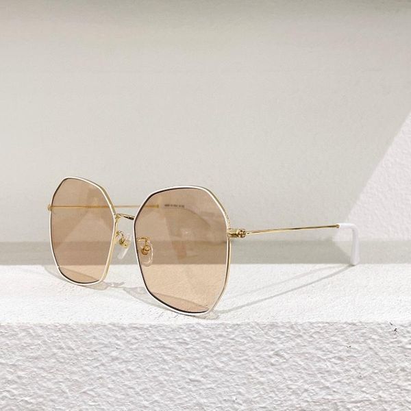 sunglasses polygonal silver metal frame men's 2285 reflective pochromic gray women's glasses, White;black
sunglasses polygonal silver metal frame men's 2285 reflective pochromic gray women's glasses, White;black