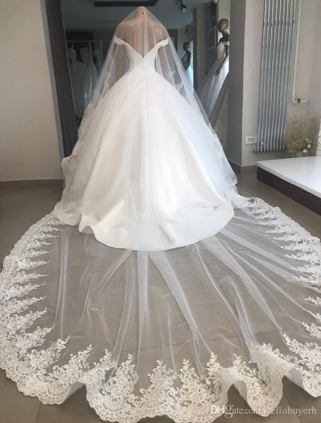 bridal veils 2021 real po one layer white 3m wedding lace trim cathedral ivory long veil for ball gown, Black
bridal veils 2021 real po one layer white 3m wedding lace trim cathedral ivory long veil for ball gown, Black