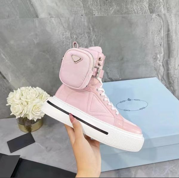 2022 fashion man sneaker women casual shoes black white luxury man high canvas mens designer sneakers highs qualit womens shoe flat shoes1 w
2022 fashion man sneaker women casual shoes black white luxury man high canvas mens designer sneakers highs qualit womens shoe flat shoes1 w