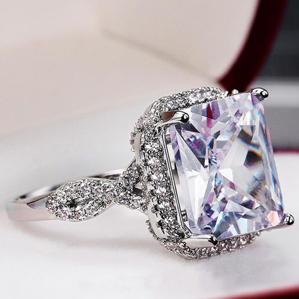 wedding rings fashion super large square zircon ladies ring luxury sparkling diamond hand jewelry, Slivery;golden
wedding rings fashion super large square zircon ladies ring luxury sparkling diamond hand jewelry, Slivery;golden