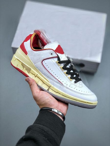 jumpman 2s basketball shoes of 2 white varsity red black designer sports trainer men women outdoor trainers
jumpman 2s basketball shoes of 2 white varsity red black designer sports trainer men women outdoor trainers