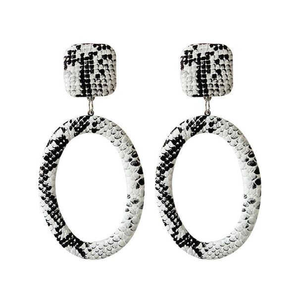 f&u fashion snake skin print pu leather earrings oval with hollow shape personality for women 3 colors choice dangle & chandelier, Silver
f&u fashion snake skin print pu leather earrings oval with hollow shape personality for women 3 colors choice dangle & chandelier, Silver
