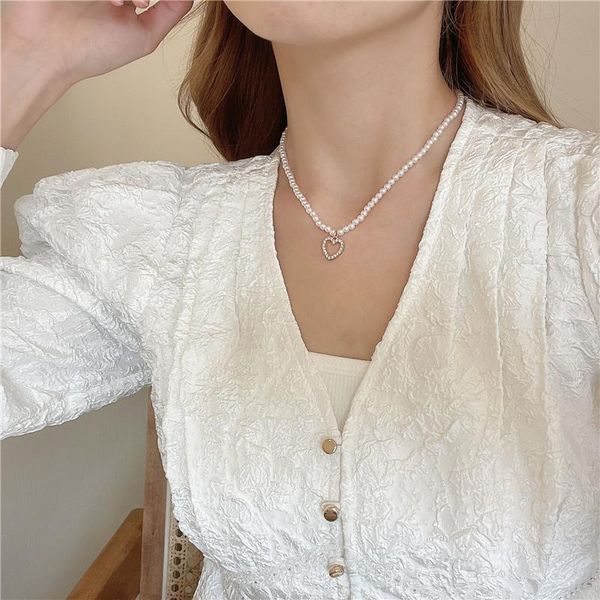 the collarbone chain 2021 light luxury small crowd choker design love necklace women ins simple chokers, Golden;silver
the collarbone chain 2021 light luxury small crowd choker design love necklace women ins simple chokers, Golden;silver