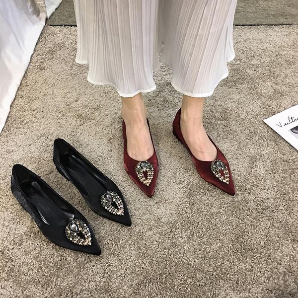 dress shoes women's pumps 2021 spring shallow mouth thick crystal decorative mid-heel, Black
dress shoes women's pumps 2021 spring shallow mouth thick crystal decorative mid-heel, Black