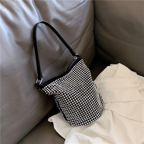 evening bags diamond bucket bag portable handbag 2021 summer fashion online celebrity with barrel shoulder rhinestone
evening bags diamond bucket bag portable handbag 2021 summer fashion online celebrity with barrel shoulder rhinestone