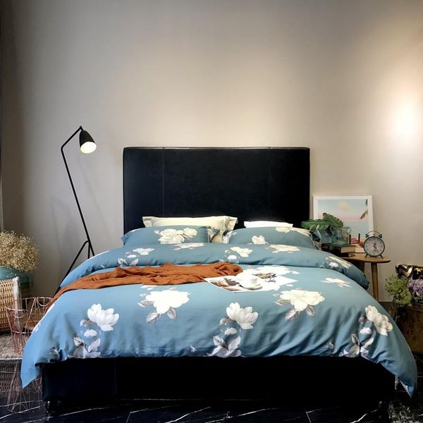 bedding sets 2021 spring long-staple cotton set double king size bed duvet cover+bed sheet+pillowcases
bedding sets 2021 spring long-staple cotton set double king size bed duvet cover+bed sheet+pillowcases