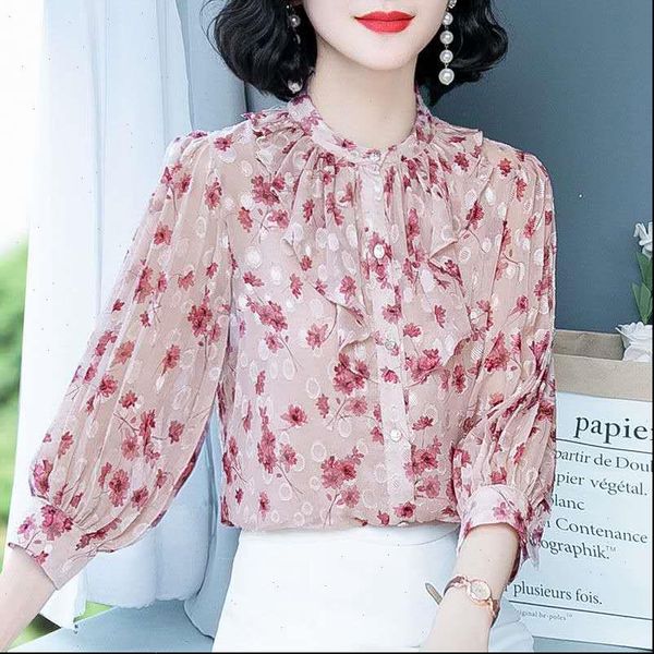 round neck ruffled chiffon women shirts femal quarter sleeve stitching single breasted loose floral print blouses pullover spring, White
round neck ruffled chiffon women shirts femal quarter sleeve stitching single breasted loose floral print blouses pullover spring, White